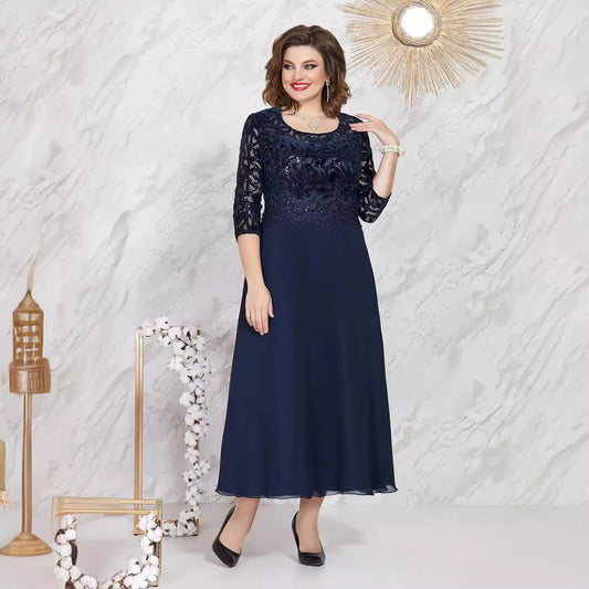Elegance Lace Plus-Size Dress
