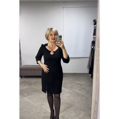 Woman's Comfortable Solid Color Midi Dress