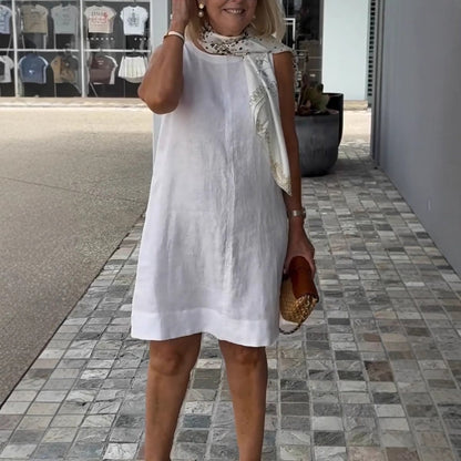 Women’s Casual Round-Neck Sleeveless Dress