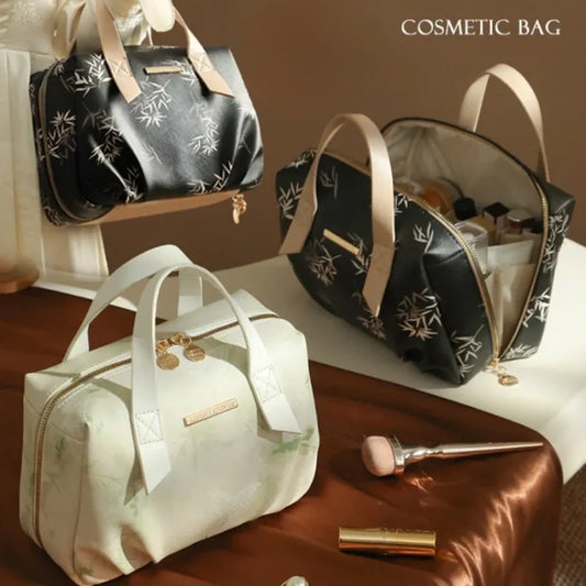 Elegant Large-Capacity Makeup Bag for Women