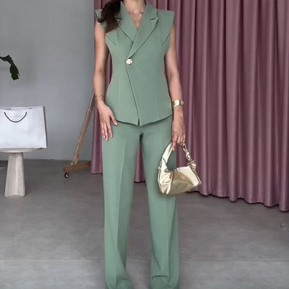 Women’s Elegant Sleeveless Blazer & Pants Two-Piece Set