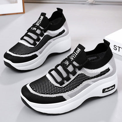 Women’s Casual Comfortable Lace Up Sneaker