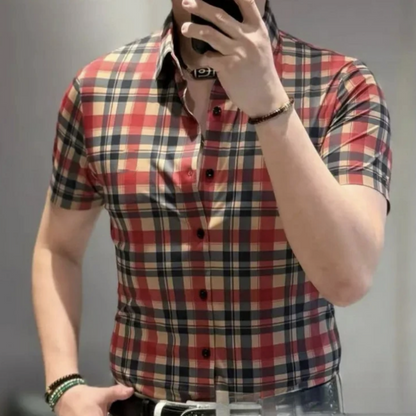 Men's Short Sleeve Button Down Plaid Shirt