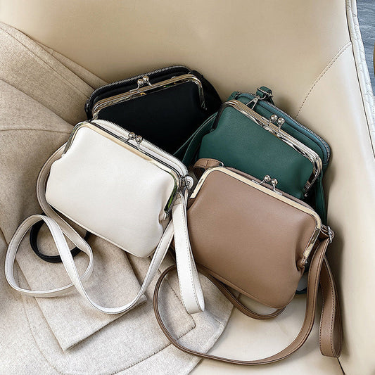 Women’s Retro Shoulder bag with Adjustable Strap