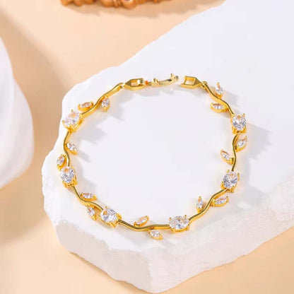 Women's Dainty Leaf Charm Bracelet