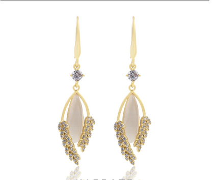 Fashion Cat's Eye Stone Earrings