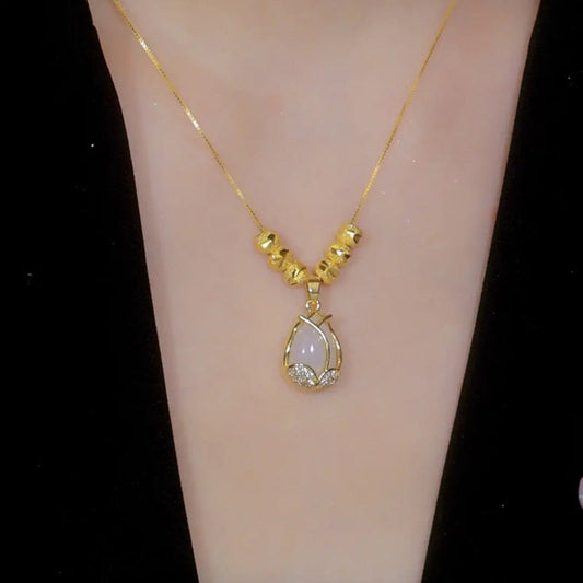 Elegant Tulip Pendant Necklace