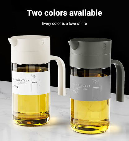 Automatic opening and closing liquid pot without oil hanging