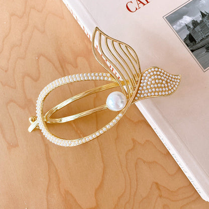 Hair Clips for Haute Coiffure