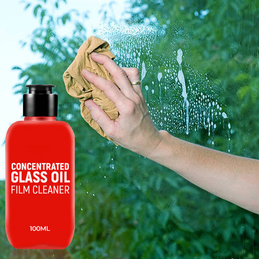 Concentrated glass oil film cleaner
